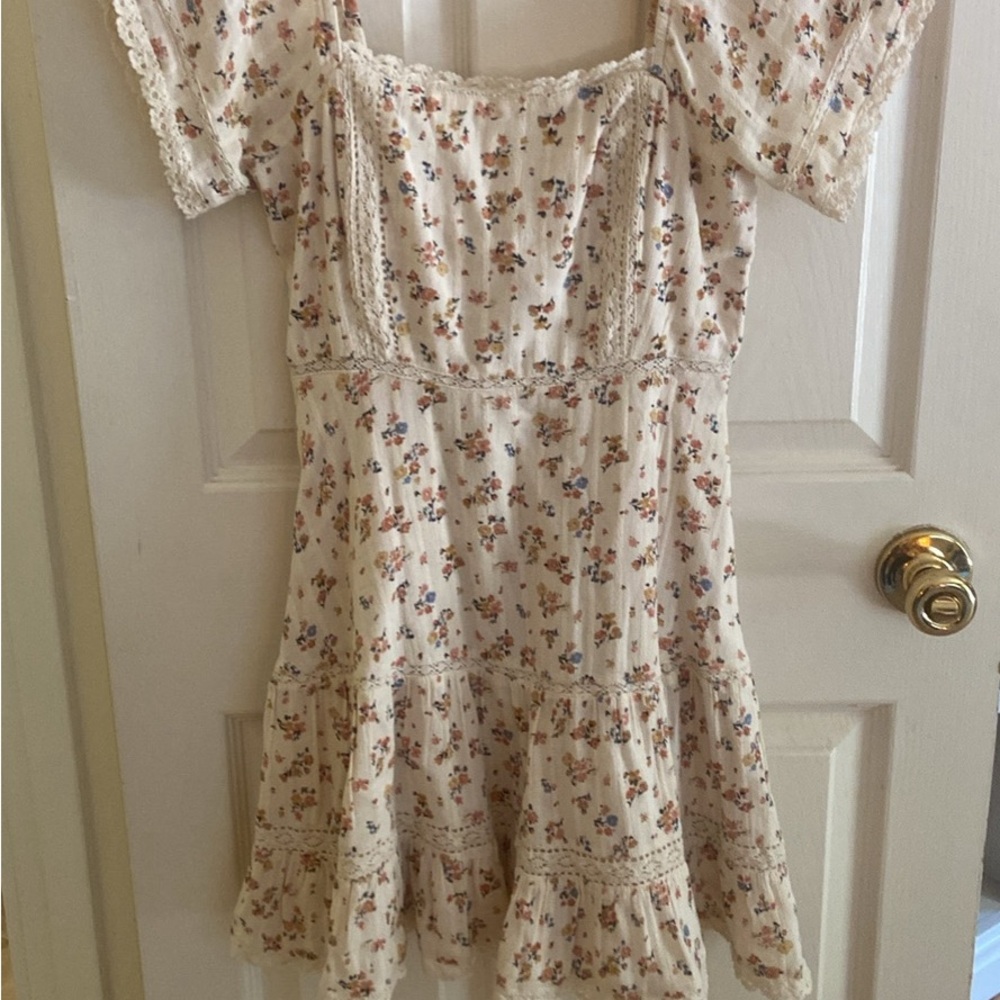 American Eagle Outfitters Floral Mini Dress - Cream and Pink